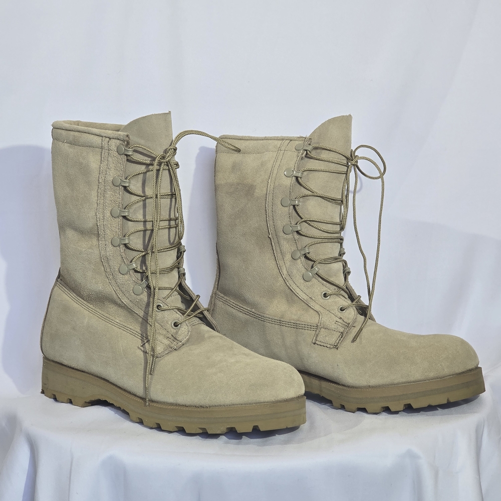 NWOT Goretex Military Combat Boots 12 Cold Wet Weather Removable Liner Army Tan
